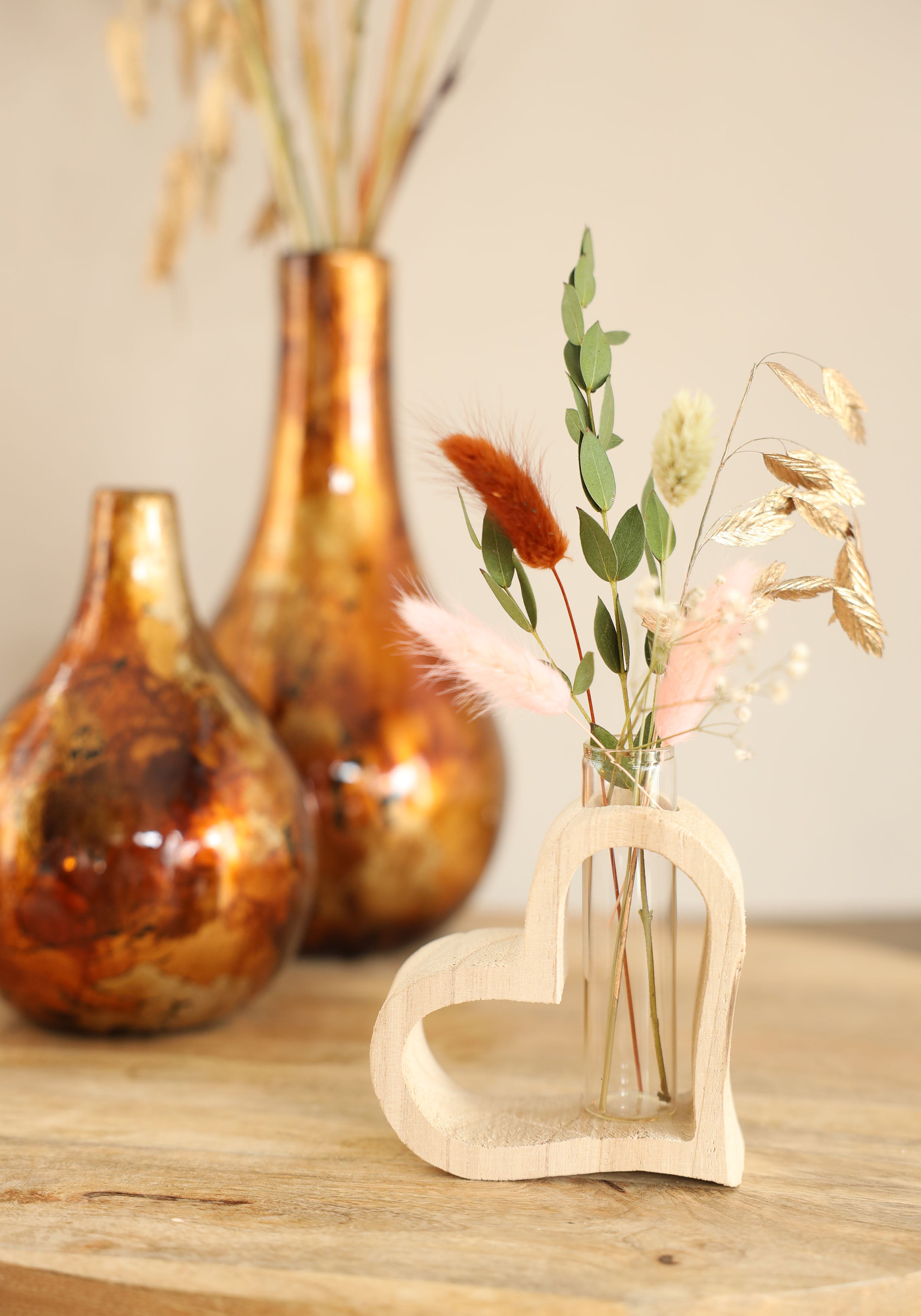 Cœur en bois avec tube à essai 10 x 5 h.11 cm (6 pcs) [IFS-29638]