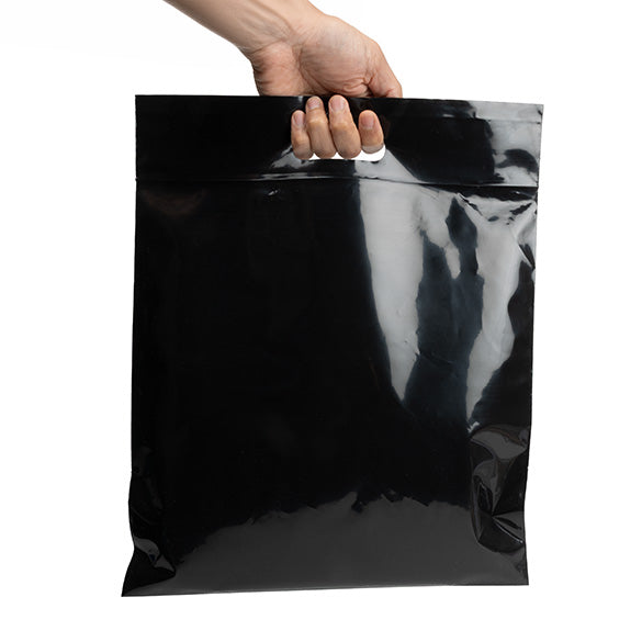 Draagtassen plastiek zwart 22,9x8,2x18,4cm 75 micron met gripsluiting (100 stuks) [ZH13BK5]