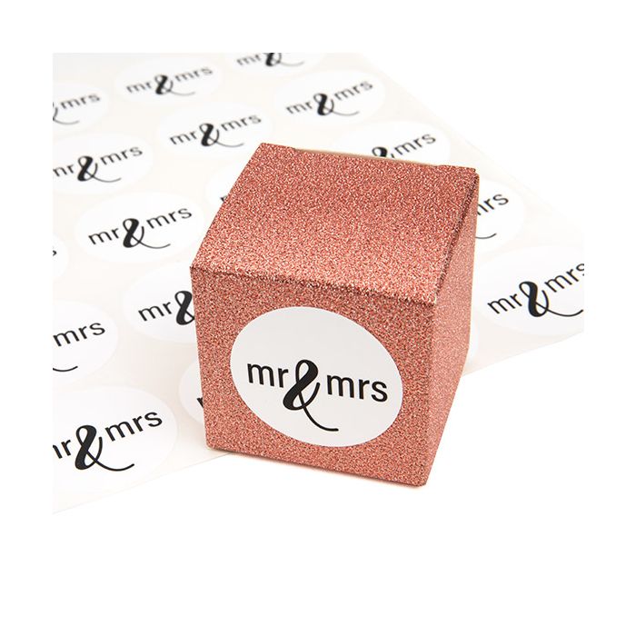 Autocollant rond Mr & Mrs (Blanc avec Texte Noir) 3,8 cm (1 Feuille) [LS1HMMW]