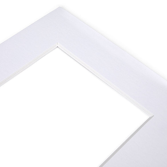 Double passe partout Blanc/Blanc 19 x 24cm pour le découpage intérieur. 27.9 x 35.6cm (10 Pièces) [MT20002]