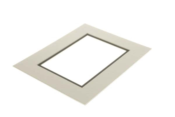 Passepartout dubbeldik wit/donker groen 20,3x25,4cm met 11,8x16,8cm venster (10 stuks) [MD20207]