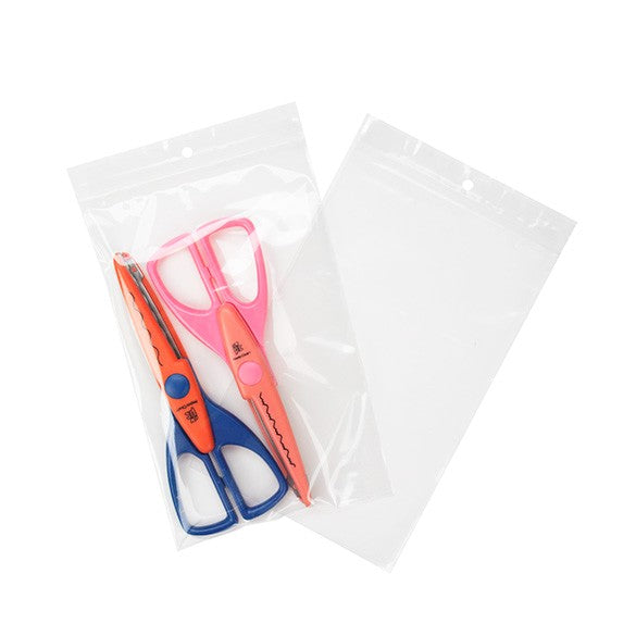 Sachet zip à transparence cristalline avec trou de suspension 12,7x20,3cm (100 pièces) [ZR58]